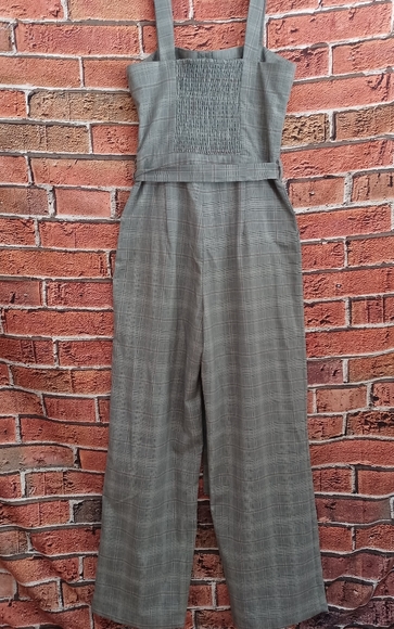 PRICE DROP!! Grey plaid Jumper - Picture 5 of 12